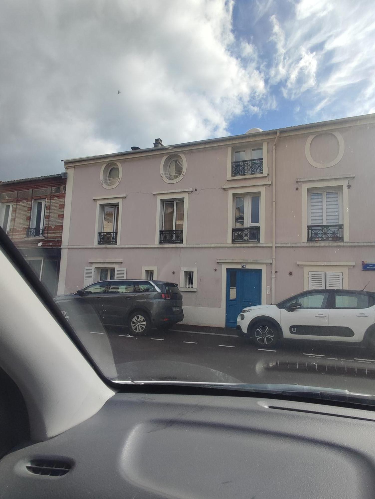 Charme Appartement Entier Pres Paris La Defense Nanterre Suresnes Εξωτερικό φωτογραφία